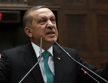 Σάλος στην Τουρκία με την φωτογραφία που τον εμφανίζει σαν τον... διάβολο με κέρατα - «Άφρισε» ο Τούρκος πρόεδρος